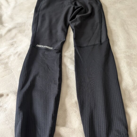 3/$30 Under Armour Heat Gear compression leggings - Picture 6 of 7